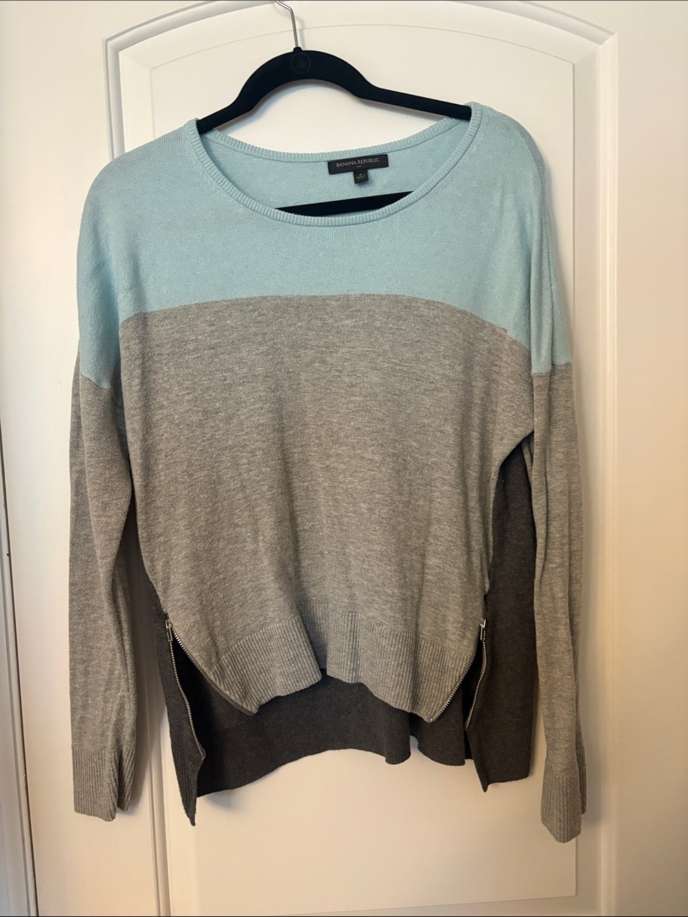 Banana Republic Two-Tone Knit Sweater - Light Blue & Gray